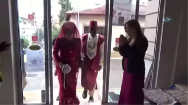 Göç İdaresi, Afrikalı Mohammed'e Kız İstedi
