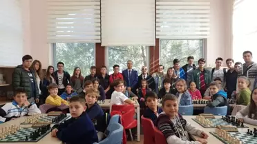 Okullar Arası Satranç Yarışması Yapıldı