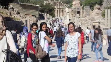 Susuzlu Öğrenciler Kuşadası'nda