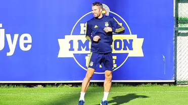 Yine Takımdan Ayrı Çalıştı