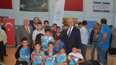 Sporculara Ödülleri Verildi