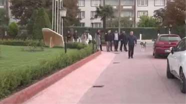 Madencilerin 'Koltuklar Kirlenmesin' Diye Ayakta Yolculuk Yapması