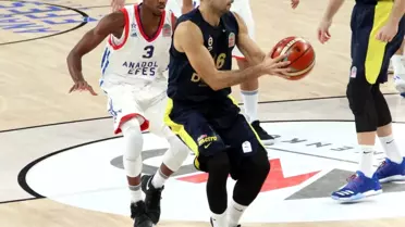 Tahincioğlu Basketbol Süper Ligi: Anadolu Efes: 84 - Fenerbahçe Doğuş: 80