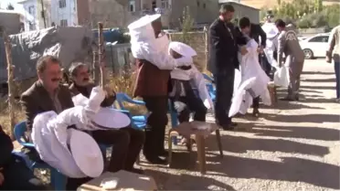 Topraklı Karakovan Bal Hasadı' Etkinliği