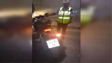 Araçlardan Çıkan 'Abart Egzozlar' Görenleri Şaşırttı