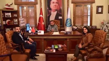 AK Parti Kadın Kolları ve Gençlik Kolları'ndan Başkan Yağcı'ya Ziyaret