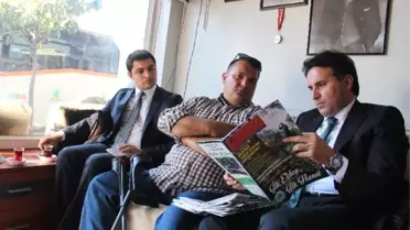 Ayvalık Kaymakamı Görgülüaslan'dan Gazetecilere Ziyaret