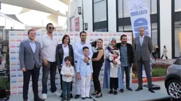 Alışveriş Yapıp, Otomobil Kazandılar