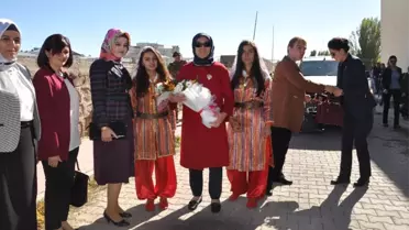 Bulanık İlçesinde 40 Bedensel Engelli Vatandaşa Akülü Sandalye Hediye Edildi
