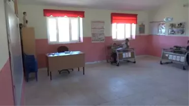 Avcılar Midyat'ta Okul Onardı, Öğrencilere Yardım Etti