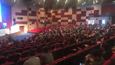 Edirne AB Bilgi Merkezinden Fidan Dikimi