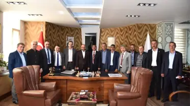 Muhtarlardan Başkan Üzülmez'e Ziyaret