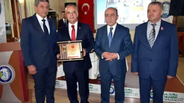 Salihli'de Muhtarlara Yemekli Kutlama