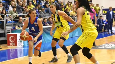 Bornova Becker Spor Fenerbahçe'den Üzgün Ayrıldı