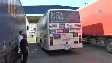 Lefkoşa)- 'Kuzey Kıbrıs'ı Keşfet' Otobüsü KKTC'de