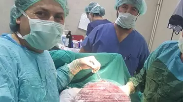 Karnından 11 Kilo Kitle Çıkartıldı