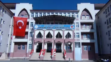 Şehit Polis Ramazan Keserci'nin İsmi İmam Hatip Ortaokulunda Yaşatılacak