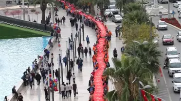 Aydın'da 500 Metrelik Bayrakla Kortej Yürüyüşü