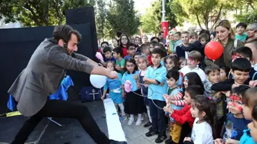 Cumhuriyet Coşkusu Parklara Taşındı