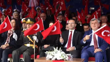 29 Ekim Kocaeli'de Coşkuyla Kutlandı