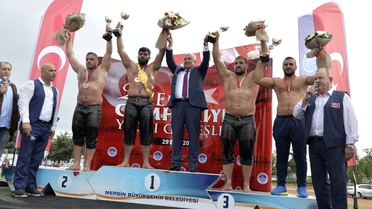 Mersinliler, Cumhuriyet Coşkusuyla Yağlı Güreş Heyecanı Yaşadı