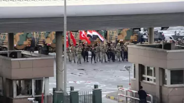 Sınır Kapısının Devir Teslimin Ardından, Askerler Tatbikat Alanına Geri Döndü