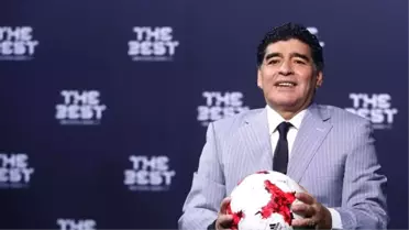 Efsane Futbolcu Maradona, Arjantin Teknik Direktörü Sampaoli'ye 'Şarlatan' Dedi