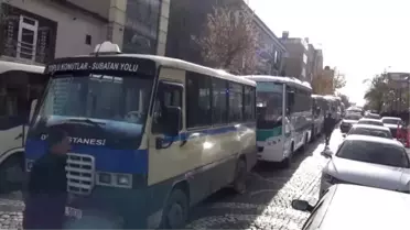 Dolmuş Şoförlerinin 'Ek Sefer' Protestosuna Polis Müdahalesi