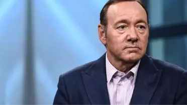 Eşcinsel Olduğunu Söyleyen Kevin Spacey'e Bir Suçlama Daha: Kasıklarıma Dokundu