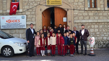 Kütüphanede Kitap Okuma Etkinliği