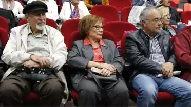 Yazar Karakuş'un Romanları Mercek Altına Alındı