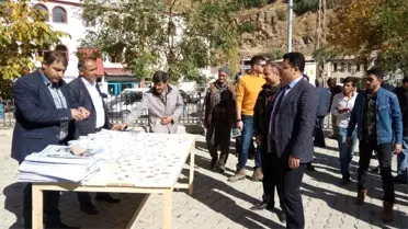 Bahçesaray Halk Pazarı, 28 Yıl Aradan Sonra Açıldı