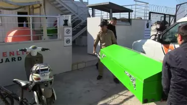 Göçmen Teknesi Battı: 2 Ölü, 8 Kayıp