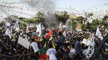 HDP'nin Diyarbakır Mitingindeki Saldırıyla İlgili 14 Polise Dava Açıldı