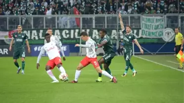 Atiker Konysapor, Salzburg ile Golsüz Berabere Kaldı