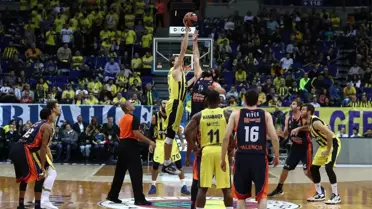 THY Euroleague: Fenerbahçe Doğuş: 79 - Valencia Basket: 66