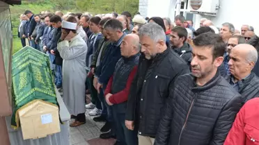 Şile'de Batan Gemide Hayatını Kaybeden Hüsamettin Yazıcı Toprağa Verildi