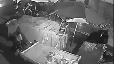 Tabla Çalan Hırsız Kulağından Oldu