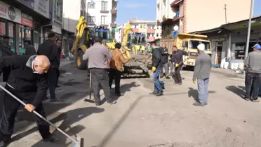 Kars Belediyesi Asfalt Çalışmalarına Devam Ediyor