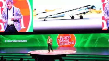 Iron Maiden'ın Vokalisti Bruce Dickinson: Hayranlarımız Müşteriye Dönüşürse, Belki Metallica...