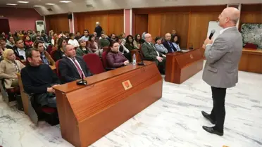 Odunpazarı Belediyesi Personeline Etkili İletişim Dersi