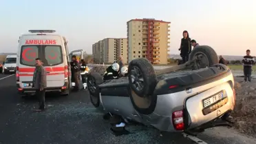 Takla Atan Otomobilden Hafif Sırıklarla Kurtuldu