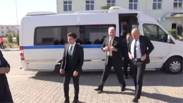 Futbolun Efsaneleri Manisa'da Genç Hükümlülerle Maç Yaptı
