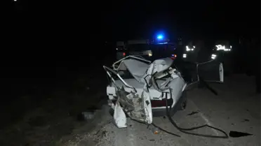Otomobil Traktöre Çarptı: 2 Ölü, 2 Yaralı