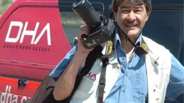 Van Depreminde Ölen Dha Muhabirleri Sebahattin Yılmaz ve Cem Emir Unutulmadı