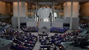 Almanya'da 'Jamaika Koalisyonu' İçin Bir Araya Geldiler
