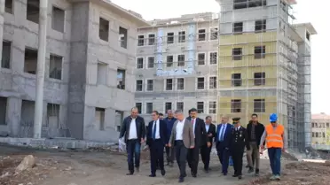 Vali Kalkancı, Hükümet Konağı İnşaatını İnceledi