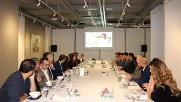 Genç İş Adamları Güven Çayyolu Sağlık ve Yaşam Kampüsünü Gezdi