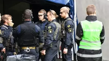 İsveç'te İzinsiz Gösteriye Polis Müdahalesi: 16 Gözaltı