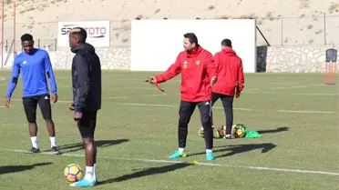 Evkur Yeni Malatyaspor, Alanyaspor Maçına 3 Puan Parolasıyla Hazırlanıyor
